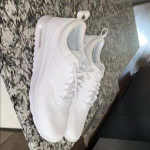 COPY - Nike Air Max Thea Sneakers